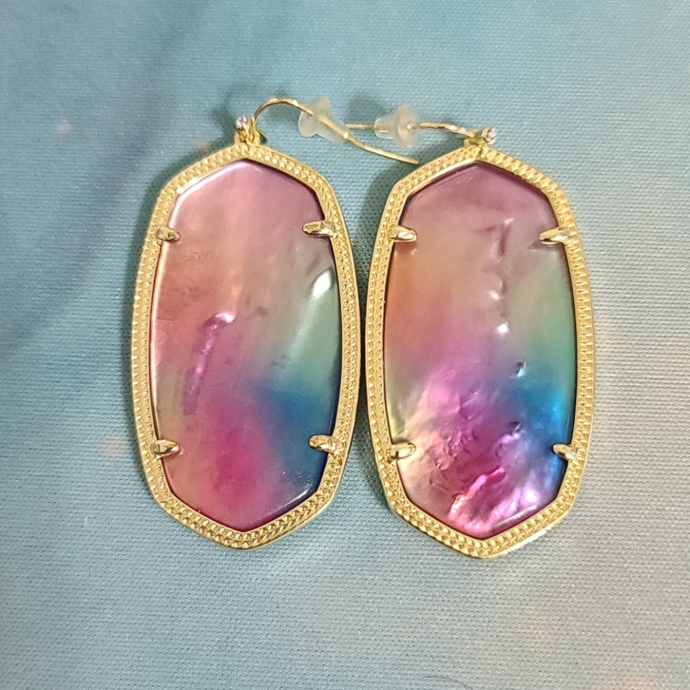 EUC Kendra Scott watercolor Danielle earrings